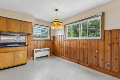 Bring your vision and unlock the potential in this 4-bedroom, 1 - photo 7