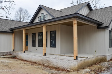 Lake Home For Sale in Crossville, Tennessee