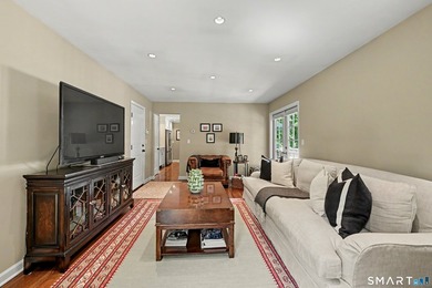 From the moment you arrive, the incredible curb appeal sets the - photo 16
