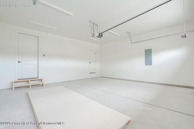 This new home stuns with spectacular views, an open layout - photo 17