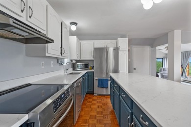 LOCATION, LOCATION, LOCATION!! Welcome to this beautifully - photo 22