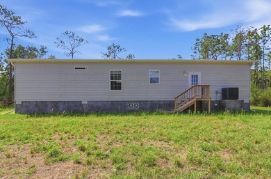 Welcome to this beautifully maintained 2023 manufactured home - photo 24