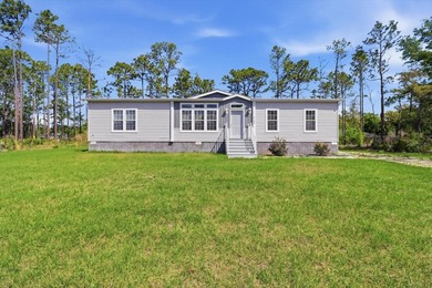 Welcome to this beautifully maintained 2023 manufactured home - photo 29