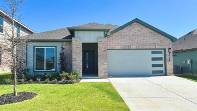 Lake Home For Sale in Fort Worth, Texas