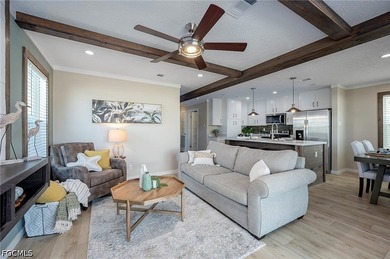 Welcome to this spacious 3-bedroom, 2-bath manufactured home - photo 9