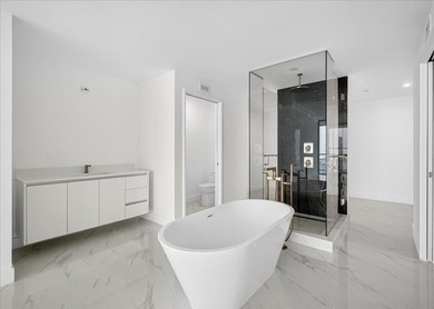 Experience the ultimate in luxury living at Aria Reserve - photo 7