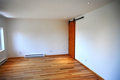 Nice new construction mountain home. This well built home sits - photo 22