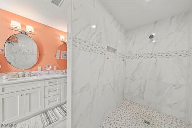Welcome to your new sanctuary on Sanibel Island. This bright - photo 32