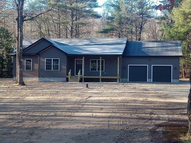 Thompson Lake Home Sale Pending in Oxford Maine