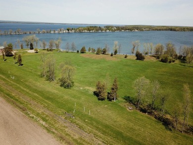 Rare opportunity to purchase the last waterfront lot on Passage - photo 13