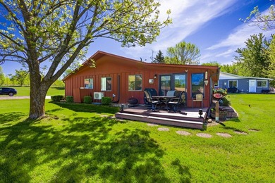 Pack your bags and head to the lake! That's what you will be - photo 1