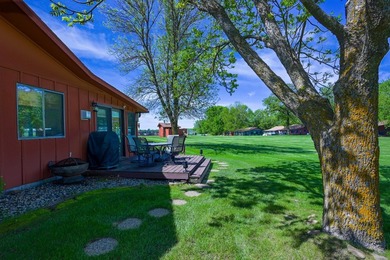 Pack your bags and head to the lake! That's what you will be - photo 3