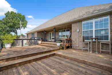 Experience the ultimate river-view retreat with this pristine - photo 14