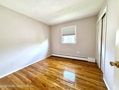 6 OVER 6, LARGE HOUSE, FINISHED BASEMENT. ABOVE GROUND LEVEL ON - photo 15