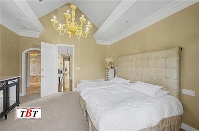 Welcome to 1222 East 22nd Street! An exceptional custom-built - photo 19