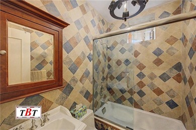 Welcome to 1222 East 22nd Street! An exceptional custom-built - photo 38
