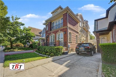 Welcome to 1222 East 22nd Street! An exceptional custom-built - photo 44