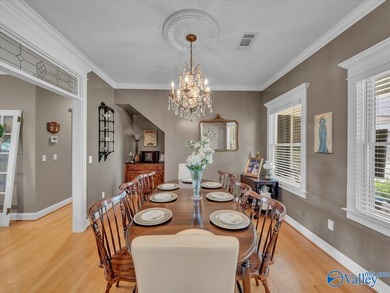 Enjoy the perfect blend of country living and city convenience - photo 7