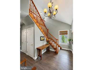 This exceptional custom home on a double waterfront lot offers - photo 11