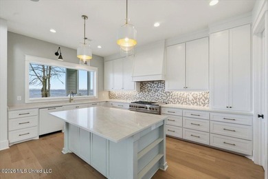 Reservoir Waterfront New Construction! Experience exceptional - photo 17