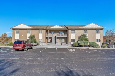 Lake Condo For Sale in Huddleston, Virginia