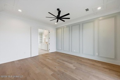 Reservoir Waterfront New Construction! Experience exceptional - photo 29