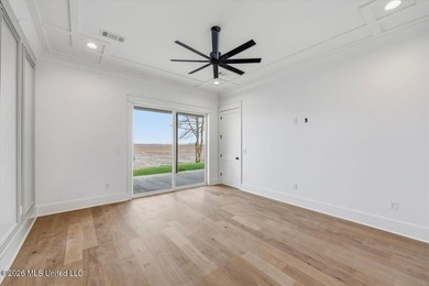 Reservoir Waterfront New Construction! Experience exceptional - photo 30