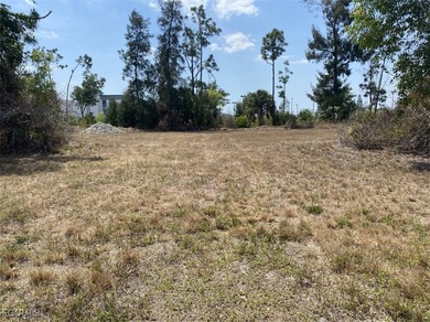 Cape Coral Lakes Area Lot For Sale in Cape Coral Florida