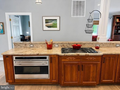 This exceptional custom home on a double waterfront lot offers - photo 31