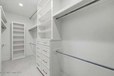 Reservoir Waterfront New Construction! Experience exceptional - photo 37