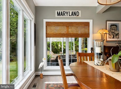 This exceptional custom home on a double waterfront lot offers - photo 44