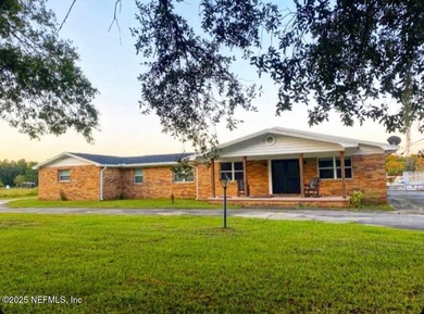 Nearly 8 Acres Fully Fenced Agricultural Ranch next to JAX - photo 1