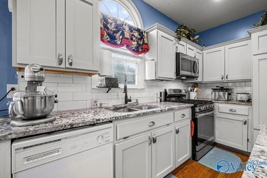 WHORTON BEND | WATERFRONT | HOME OFFICE| 4BDRM/2.5BTH family - photo 8
