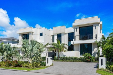 A masterpiece of modern waterfront living, this nearly new 2024 - photo 7