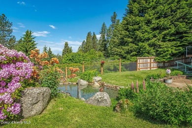 Motivated Seller - This is a gorgeous residence with beautiful - photo 16