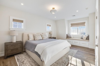 This exquisite custom-built home in the coveted New Seabury - photo 32