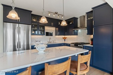 Motivated Seller - This is a gorgeous residence with beautiful - photo 41