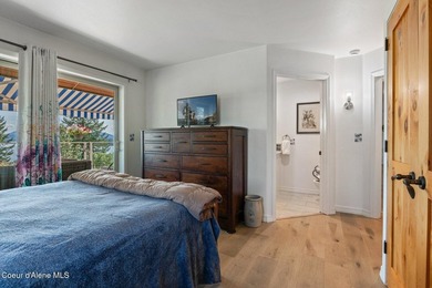 Motivated Seller - This is a gorgeous residence with beautiful - photo 45