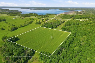Welcome to Arrow Head Estates, where natural beauty and - photo 2