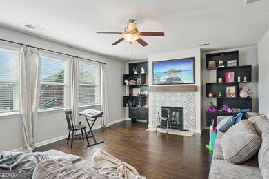 Welcome to this 4-bedroom, 2.5-bath home built in 2021, situated - photo 6