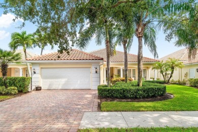 Lake Home For Sale in Palm Beach Gardens, Florida