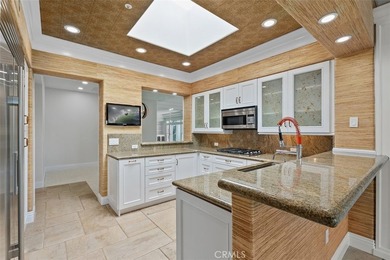 First time on the market in 32 years. The premiere, end unit - photo 11