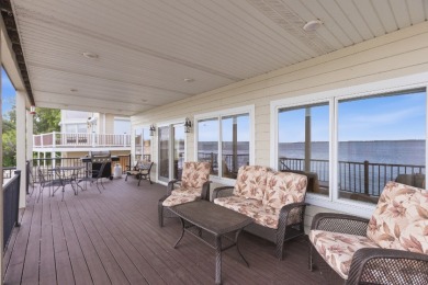 Stunning home on Enemy Swim Lake! - photo 23
