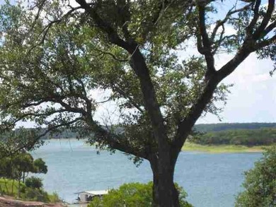 Exclusive, Unique, Relaxed...Fantastic Waterfront Lot in - photo 4