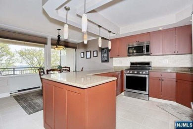 Perched atop the majestic Palisades, this beautifully updated - photo 16