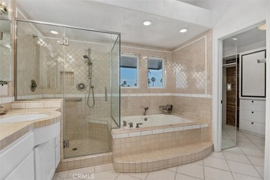 First time on the market in 32 years. The premiere, end unit - photo 18