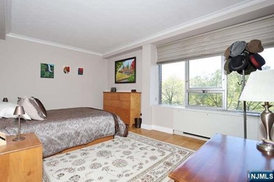 Perched atop the majestic Palisades, this beautifully updated - photo 21
