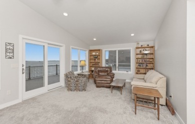 Stunning home on Enemy Swim Lake! - photo 27