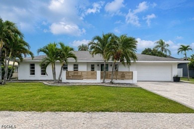 Beautifully NEWLY REMODELED 3-bedroom, 2-bath home within - photo 1