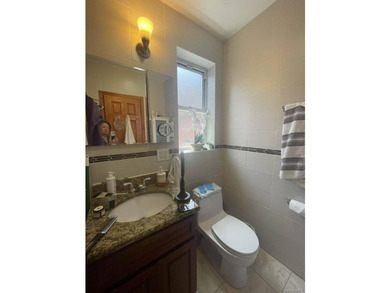 Well-maintained two-story home in excellent condition. This home - photo 6